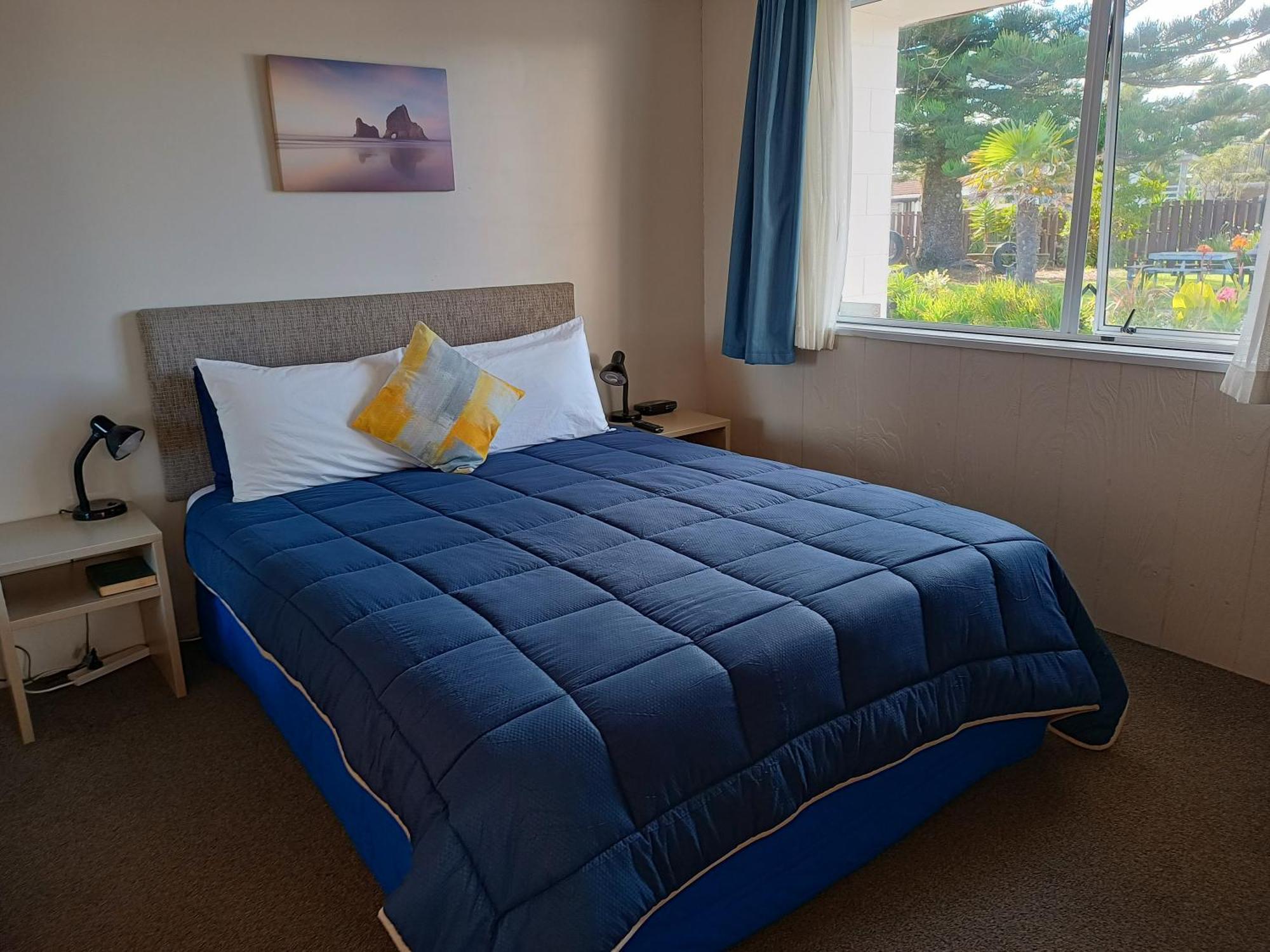 Beaches Motel Waihi Extérieur photo