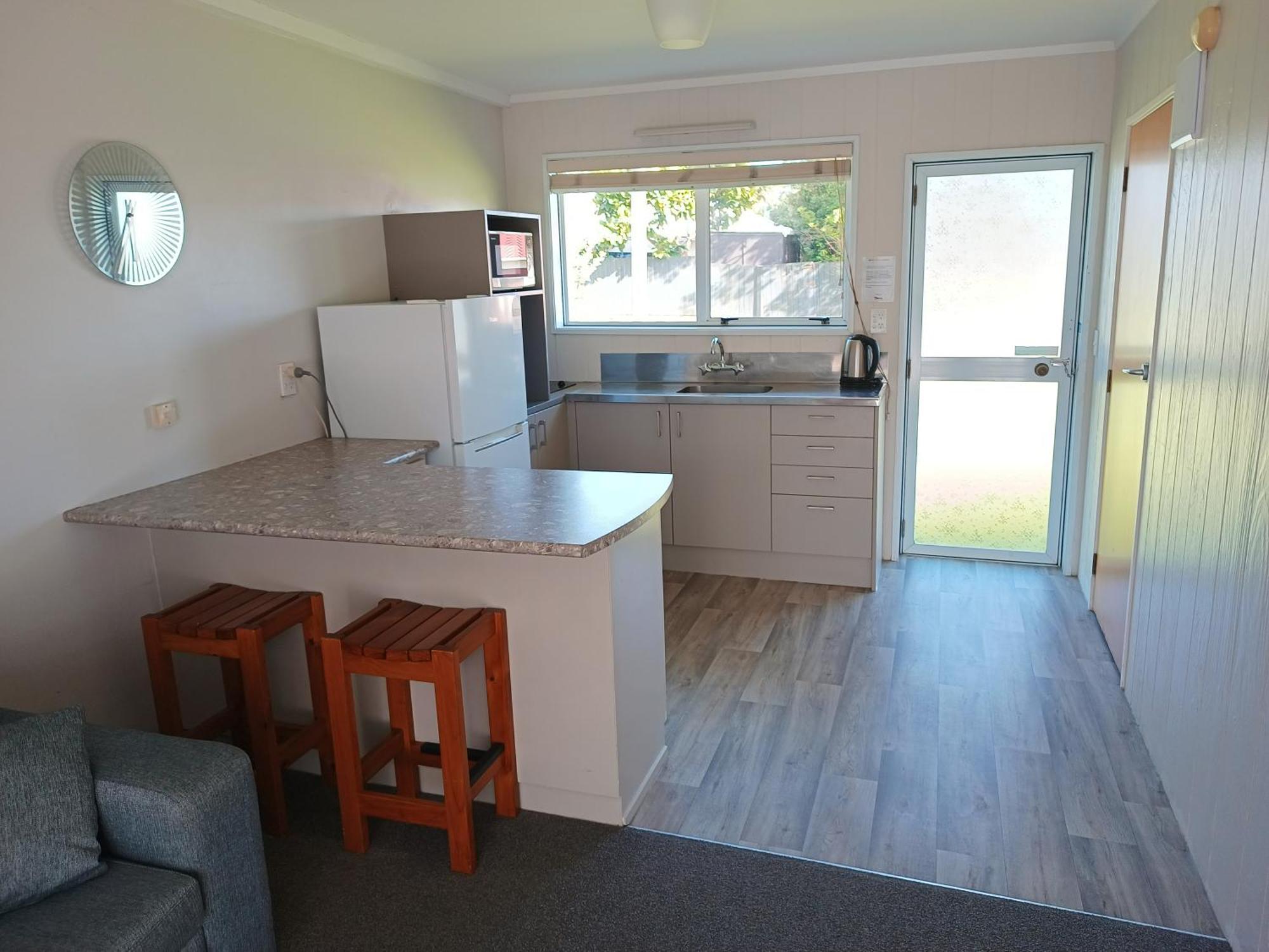 Beaches Motel Waihi Extérieur photo