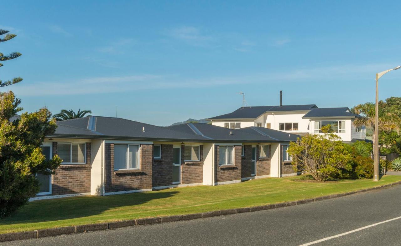 Beaches Motel Waihi Extérieur photo