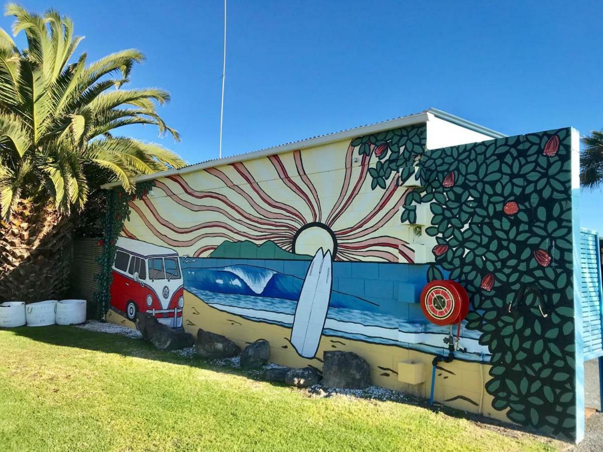 Beaches Motel Waihi Extérieur photo